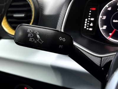 SEAT Arona 1.0 TSI Style Plus 81 kW (110 CV) SEAT Arona 1.0 TSI Style Plus 81 kW (110 CV)