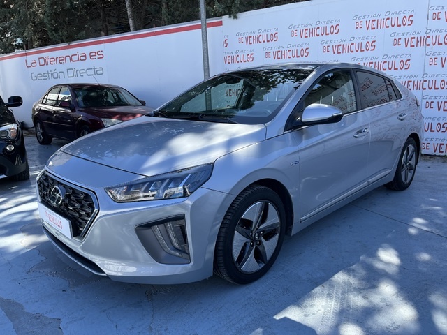 HyundaiIoniq 1.6 GDI HEV Tecno DCT 104 kW (141 CV)