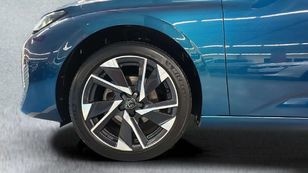Peugeot 308 PureTech 130 S&S Allure 96 kW (130 CV) Peugeot 308 PureTech 130 S&S Allure 96 kW (130 CV)