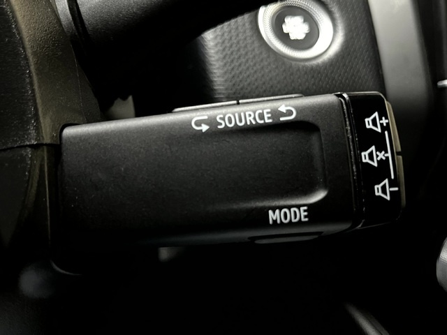 RenaultClio Zen TCe 74 kW (100 CV) GLP Vehículo usado en Barcelona - 19