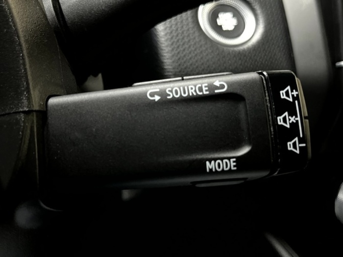 RenaultClio Zen TCe 74 kW (100 CV) GLP Vehículo usado en Barcelona - 19 RenaultClio Zen TCe 74 kW (100 CV) GLP Vehículo usado en Barcelona - 19