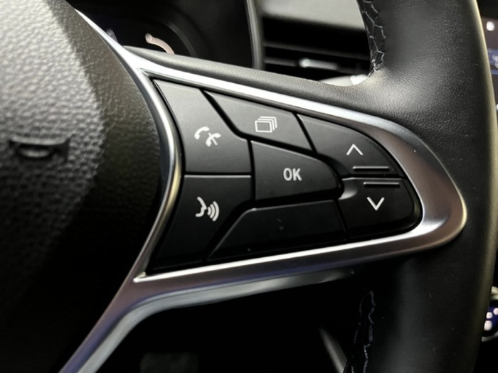 RenaultClio Zen TCe 74 kW (100 CV) GLP Vehículo usado en Barcelona - 23 RenaultClio Zen TCe 74 kW (100 CV) GLP Vehículo usado en Barcelona - 23