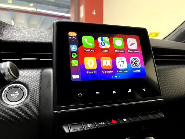 RenaultClio Zen TCe 74 kW (100 CV) GLP Vehículo usado en Barcelona - 25