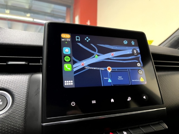 RenaultClio Zen TCe 74 kW (100 CV) GLP Vehículo usado en Barcelona - 26 RenaultClio Zen TCe 74 kW (100 CV) GLP Vehículo usado en Barcelona - 26