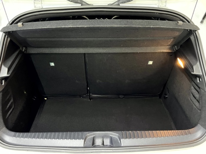 RenaultClio Zen TCe 74 kW (100 CV) GLP Vehículo usado en Barcelona - 29 RenaultClio Zen TCe 74 kW (100 CV) GLP Vehículo usado en Barcelona - 29