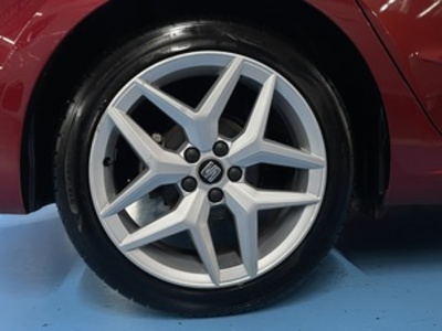 SEAT Ibiza 1.0 EcoTSI S&S FR 85 kW (115 CV) SEAT Ibiza 1.0 EcoTSI S&S FR 85 kW (115 CV)