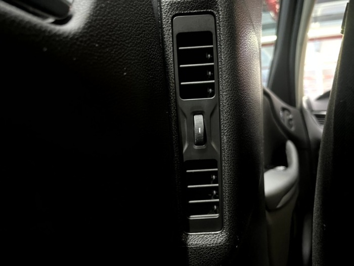 OpelZafira 1.4 Turbo S&S Excellence 103 kW (140 CV) Vehículo usado en Barcelona - 12 OpelZafira 1.4 Turbo S&S Excellence 103 kW (140 CV) Vehículo usado en Barcelona - 12