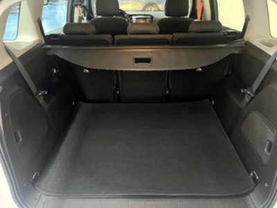 Opel Zafira 1.4 Turbo S&S Excellence 103 kW (140 CV) Opel Zafira 1.4 Turbo S&S Excellence 103 kW (140 CV)