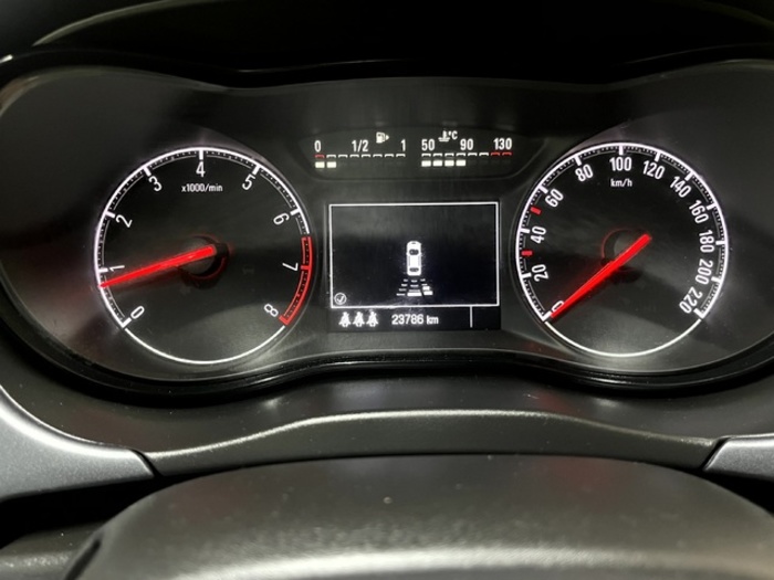 OpelCorsa 1.4 120 Aniversario 66 kW (90 CV) Vehículo usado en Barcelona - 19 OpelCorsa 1.4 120 Aniversario 66 kW (90 CV) Vehículo usado en Barcelona - 19