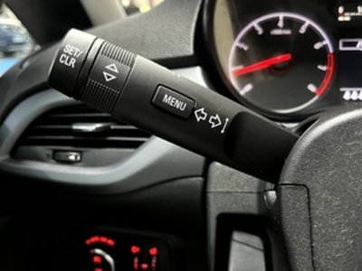 Opel Corsa 1.4 120 Aniversario 66 kW (90 CV) Opel Corsa 1.4 120 Aniversario 66 kW (90 CV)