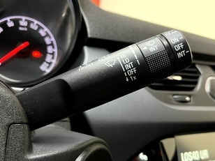 Opel Corsa 1.4 120 Aniversario 66 kW (90 CV)