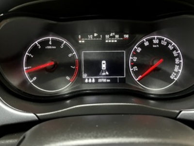 Opel Corsa 1.4 120 Aniversario 66 kW (90 CV) Opel Corsa 1.4 120 Aniversario 66 kW (90 CV)