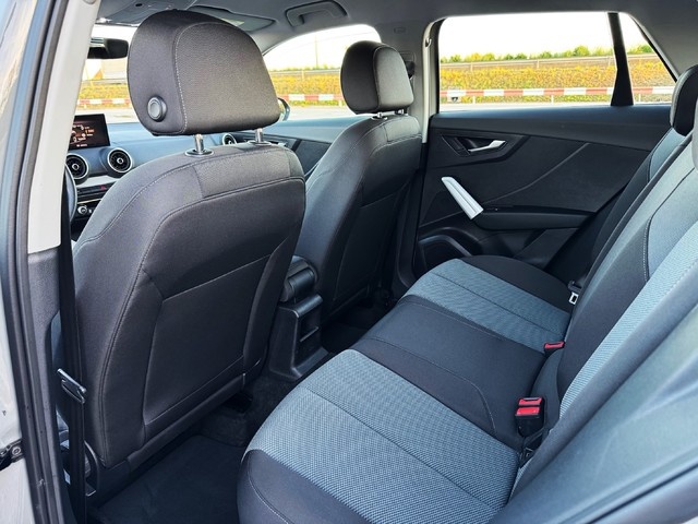 AudiQ2 design 35 TFSI 110 kW (150 CV) S tronic Vehículo usado en Barcelona - 8