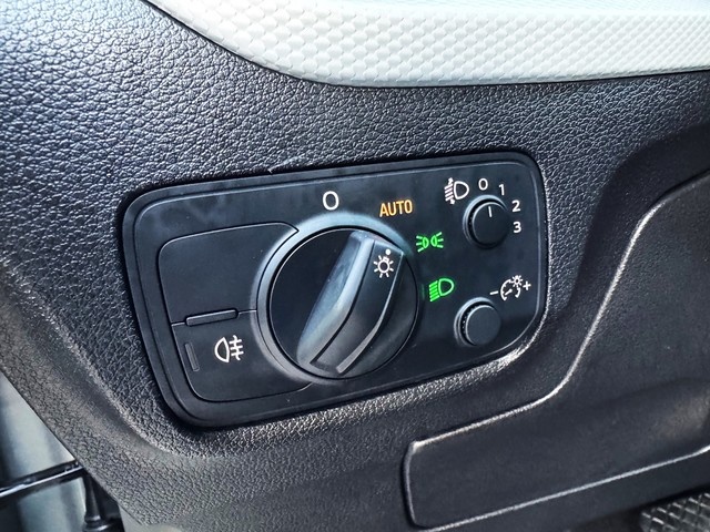 AudiQ2 design 35 TFSI 110 kW (150 CV) S tronic Vehículo usado en Barcelona - 12