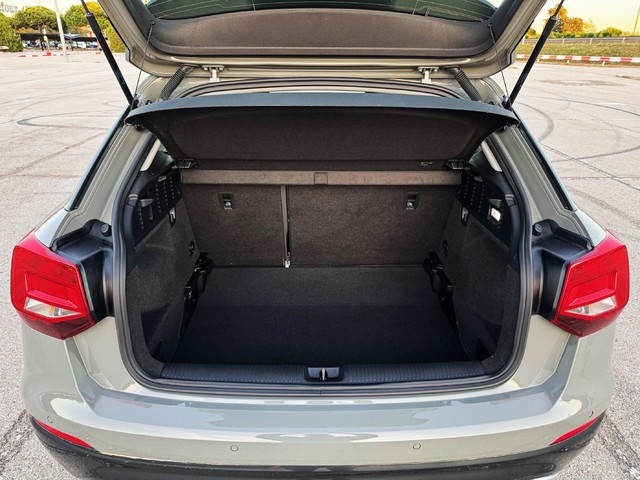 AudiQ2 design 35 TFSI 110 kW (150 CV) S tronic Vehículo usado en Barcelona - 32