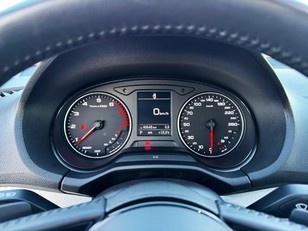 Audi Q2 design 35 TFSI 110 kW (150 CV) S tronic