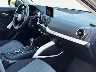 Audi Q2 design 35 TFSI 110 kW (150 CV) S tronic