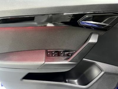 SEAT Ibiza 1.0 TSI FR XS 85 kW (115 CV) SEAT Ibiza 1.0 TSI FR XS 85 kW (115 CV)