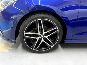 SEAT Ibiza 1.0 TSI FR XS 85 kW (115 CV) SEAT Ibiza 1.0 TSI FR XS 85 kW (115 CV)