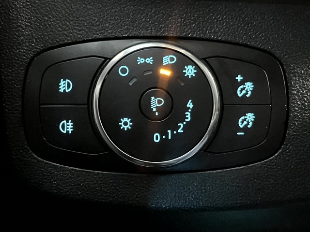 FordPuma 1.0 EcoBoost MHEV Titanium 92 kW (125 CV) Vehículo usado en Barcelona - 18