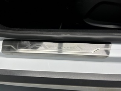 Ford Fiesta 1.0 EcoBoost S&S Active 74 kW (100 CV) Ford Fiesta 1.0 EcoBoost S&S Active 74 kW (100 CV)