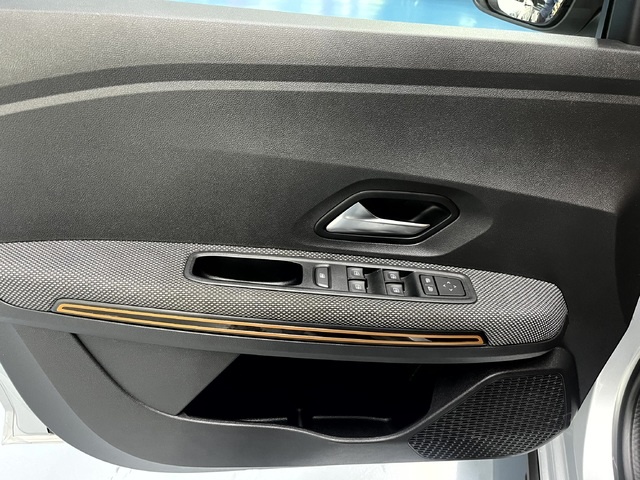 DaciaSandero Stepway Comfort TCe 67 kW (91 CV) Vehículo usado en Barcelona - 29