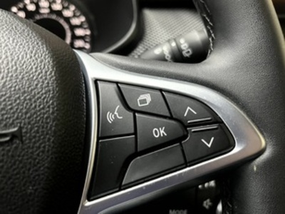 Dacia Sandero Stepway Comfort TCe 67 kW (91 CV) Dacia Sandero Stepway Comfort TCe 67 kW (91 CV)