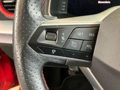 SEAT Arona 1.0 TSI S&S FR Plus 81 kW (110 CV) SEAT Arona 1.0 TSI S&S FR Plus 81 kW (110 CV)