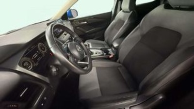 Nissan Qashqai DIG-T 140 mHEV Acenta 4x2 103 kW (140 CV) Nissan Qashqai DIG-T 140 mHEV Acenta 4x2 103 kW (140 CV)