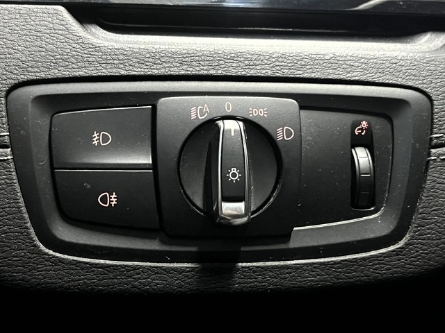 BMWX2 sDrive18i 103 kW (140 CV) Vehículo usado en Barcelona - 20 BMWX2 sDrive18i 103 kW (140 CV) Vehículo usado en Barcelona - 20