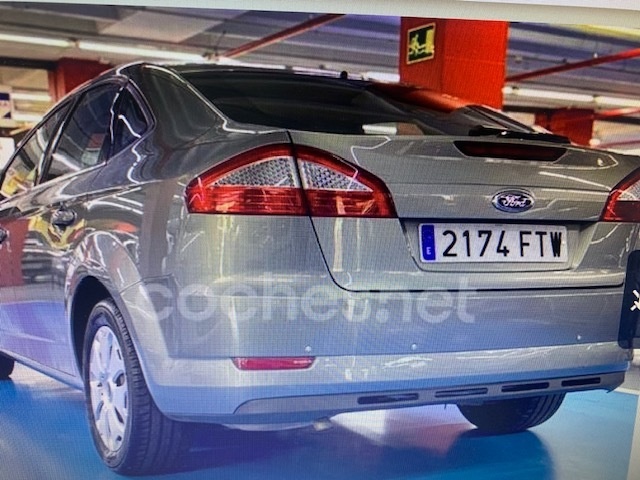 FordMondeo 2.0 Sedan Trend 107 kW (145 CV) Vehículo usado en Barcelona - 4