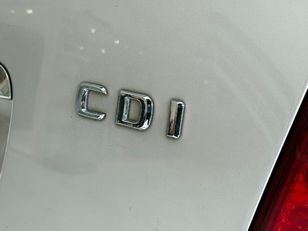 Mercedes-Benz Clase A 180 CDI Avantgarde 80 kW (109 CV) Mercedes-Benz Clase A 180 CDI Avantgarde 80 kW (109 CV)