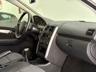 Mercedes-Benz Clase A 180 CDI Avantgarde 80 kW (109 CV) Mercedes-Benz Clase A 180 CDI Avantgarde 80 kW (109 CV)