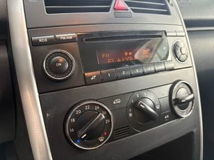 Mercedes-Benz Clase A 180 CDI Avantgarde 80 kW (109 CV) Mercedes-Benz Clase A 180 CDI Avantgarde 80 kW (109 CV)