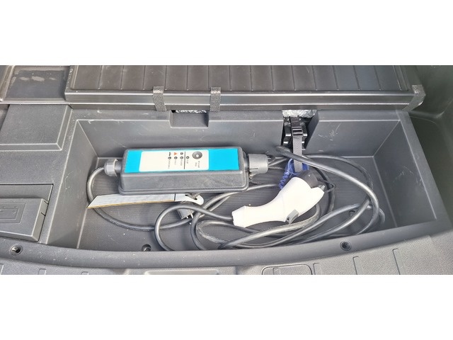 MitsubishiOutlander 2.0 PHEV Kaiteki 4WD Auto 149 kW (203 CV) Vehículo usado en Barcelona - 11 MitsubishiOutlander 2.0 PHEV Kaiteki 4WD Auto 149 kW (203 CV) Vehículo usado en Barcelona - 11