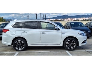 Mitsubishi Outlander 2.0 PHEV Kaiteki 4WD Auto 149 kW (203 CV)