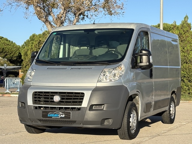 FiatDucato Furgon 2.3 Multijet 30 Batalla Media 88 kW (120 CV) Vehículo usado en Barcelona - 1 FiatDucato Furgon 2.3 Multijet 30 Batalla Media 88 kW (120 CV) Vehículo usado en Barcelona - 1