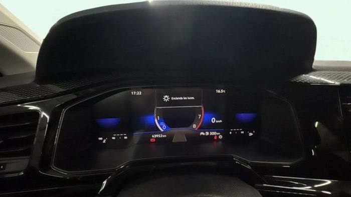 VolkswagenPolo Life 1.0 TSI 70 kW (95 CV) Vehículo usado en Barcelona - 13 VolkswagenPolo Life 1.0 TSI 70 kW (95 CV) Vehículo usado en Barcelona - 13