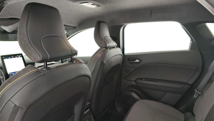 Renault Captur Techno Eco-G 74 kW (100 CV) - 18 Renault Captur Techno Eco-G 74 kW (100 CV) - 18