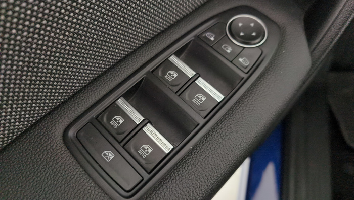 Renault Captur Techno Eco-G 74 kW (100 CV) - 25 Renault Captur Techno Eco-G 74 kW (100 CV) - 25