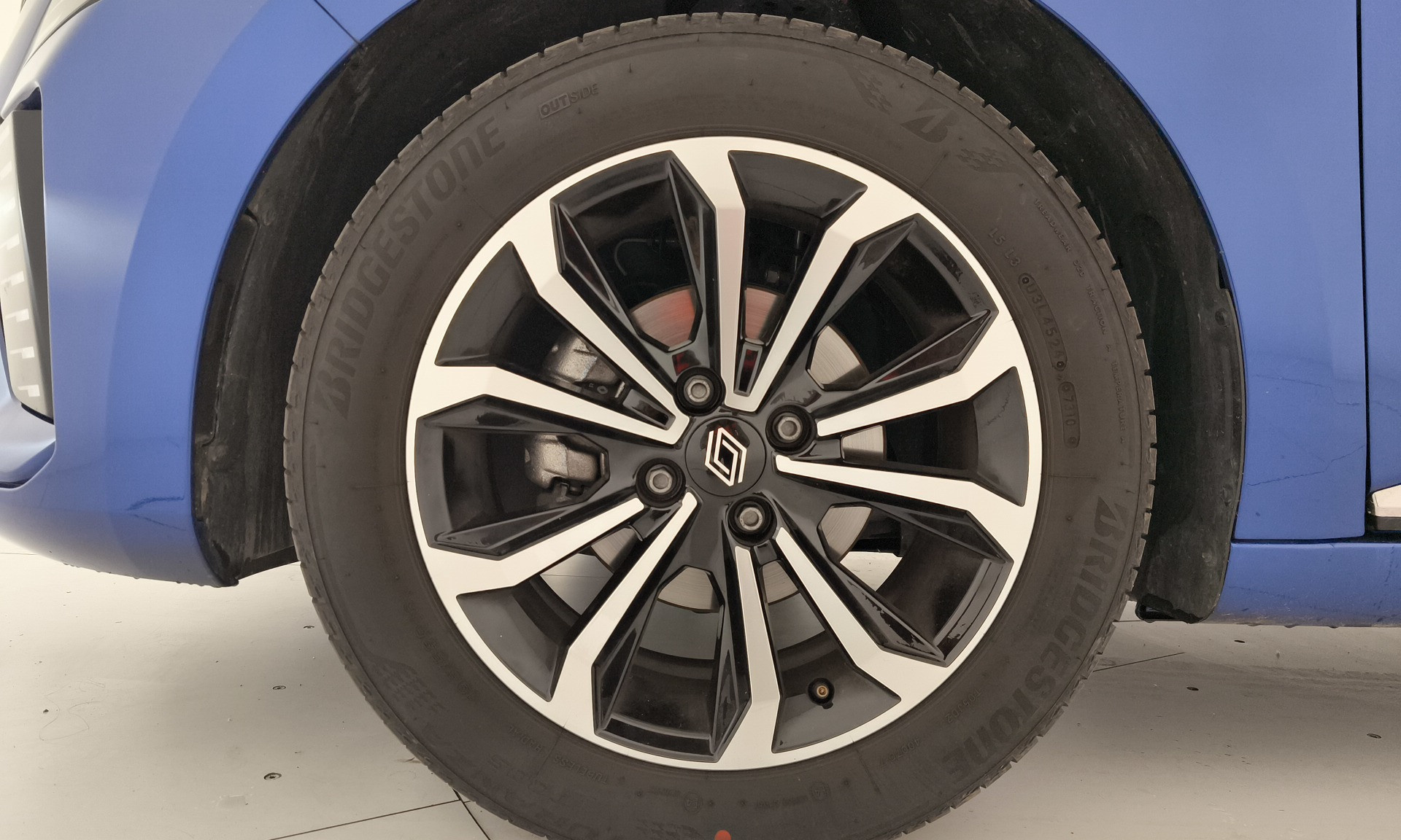 Renault Clio Techno Eco-G 74 kW (100 CV) - 9