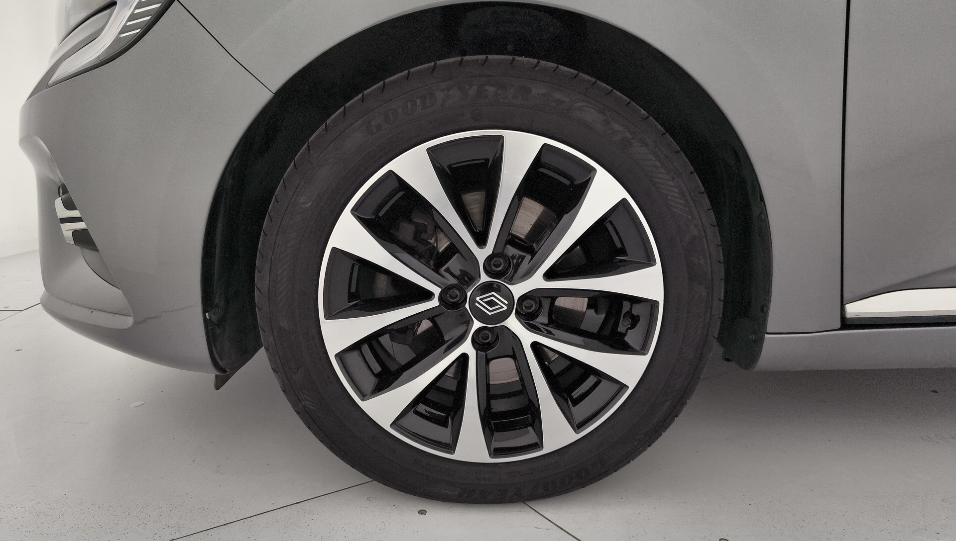 Renault Clio Techno TCe 103 kW (140 CV) - 9