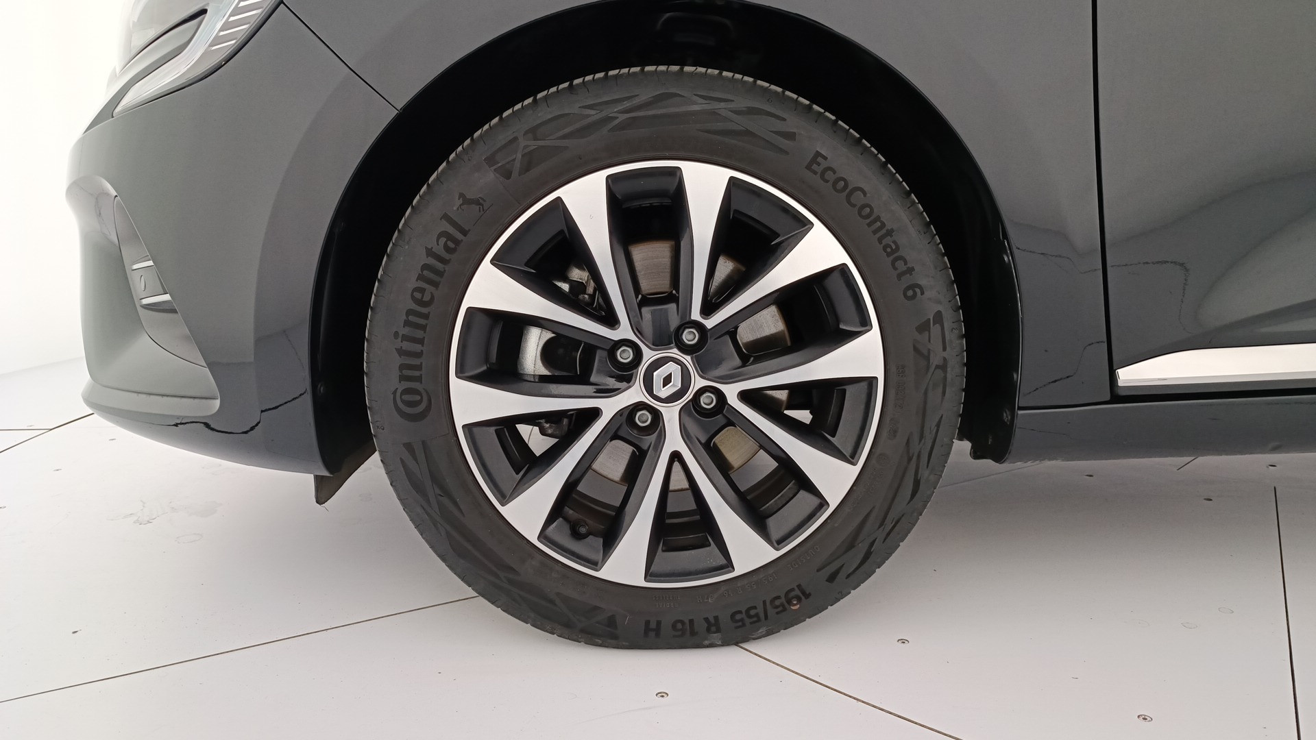 Renault Clio Techno TCe 103 kW (140 CV) - 9