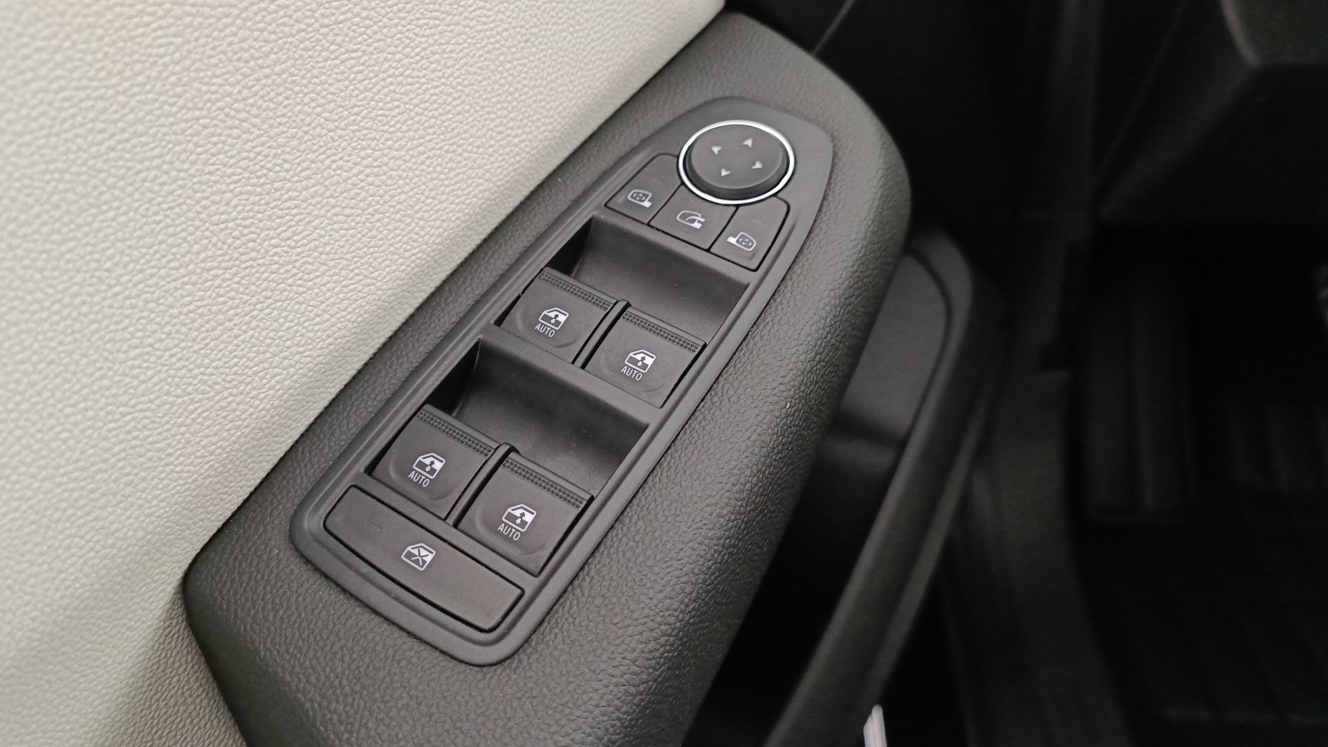 Renault Clio Techno TCe 103 kW (140 CV) - 20