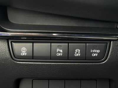 Mazda Mazda 3 2.0 e-Skyactiv-G Zenith Safety Black 89 kW (122 CV) Mazda Mazda 3 2.0 e-Skyactiv-G Zenith Safety Black 89 kW (122 CV)