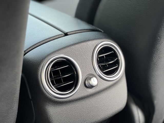 Mercedes-BenzClase C C 220 d AMG Line 125 kW (170 CV) Vehículo usado en Barcelona - 22 Mercedes-BenzClase C C 220 d AMG Line 125 kW (170 CV) Vehículo usado en Barcelona - 22