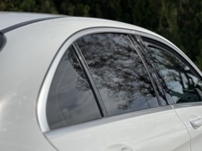 Mercedes-Benz Clase C C 220 d AMG Line 125 kW (170 CV) Mercedes-Benz Clase C C 220 d AMG Line 125 kW (170 CV)