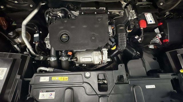 Peugeot5008 BlueHDI 130 S&S Active 96 kW (130 CV) Vehículo usado en Barcelona - 22