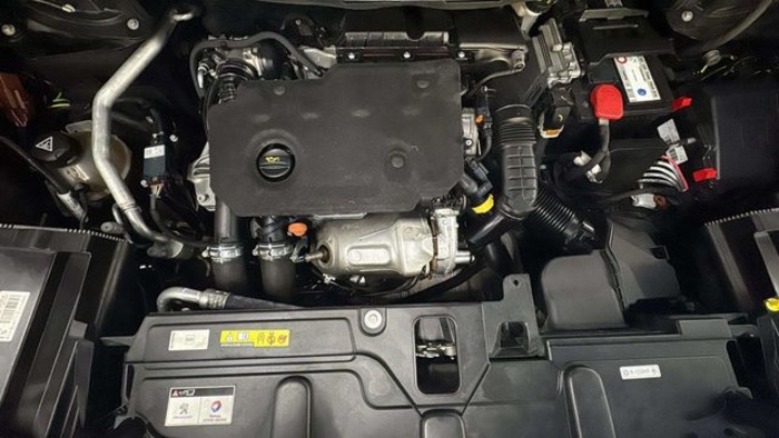 Peugeot5008 BlueHDI 130 S&S Active 96 kW (130 CV) Vehículo usado en Barcelona - 22 Peugeot5008 BlueHDI 130 S&S Active 96 kW (130 CV) Vehículo usado en Barcelona - 22