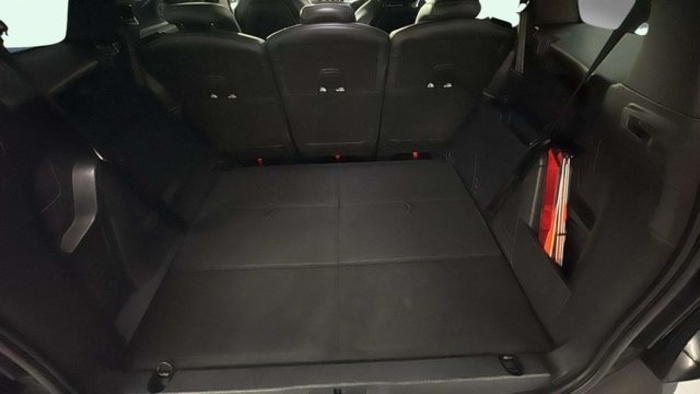 Peugeot5008 BlueHDI 130 S&S Active 96 kW (130 CV) Vehículo usado en Barcelona - 23 Peugeot5008 BlueHDI 130 S&S Active 96 kW (130 CV) Vehículo usado en Barcelona - 23